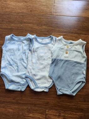 Tahari Baby Boy Nautical Blue And White Sleeveless Bodysuit 3-Pack, 6-9 Months